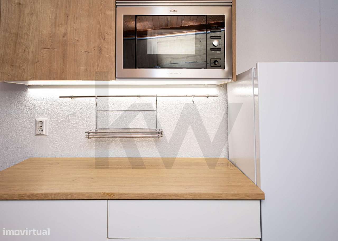 Apartamento no Edifício Copacabana | Estoril-8