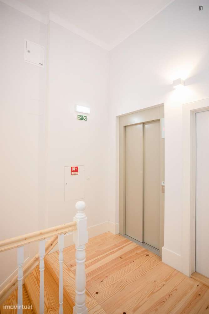 Estúdio - localizado em Cedofeita Porto - Grande imagem: 5/10