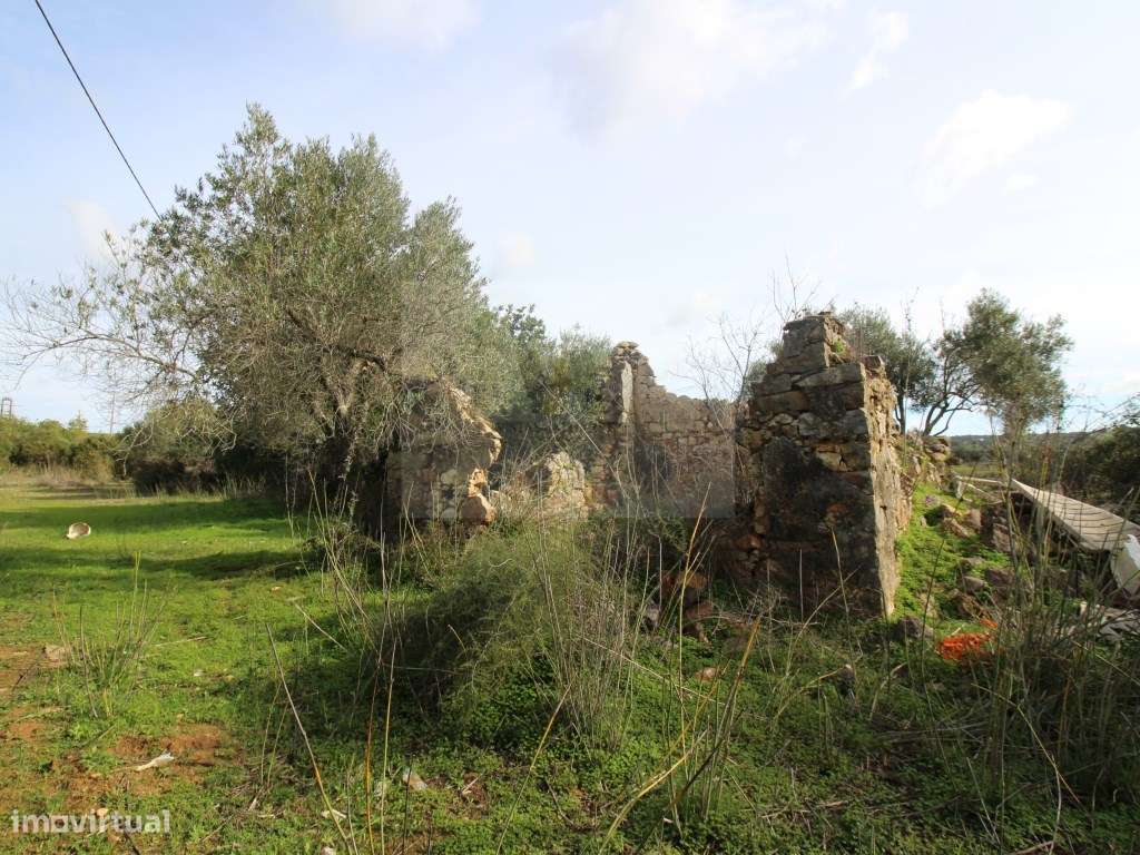 Excelente oportunidade de investimento no coração do Algarve!-4