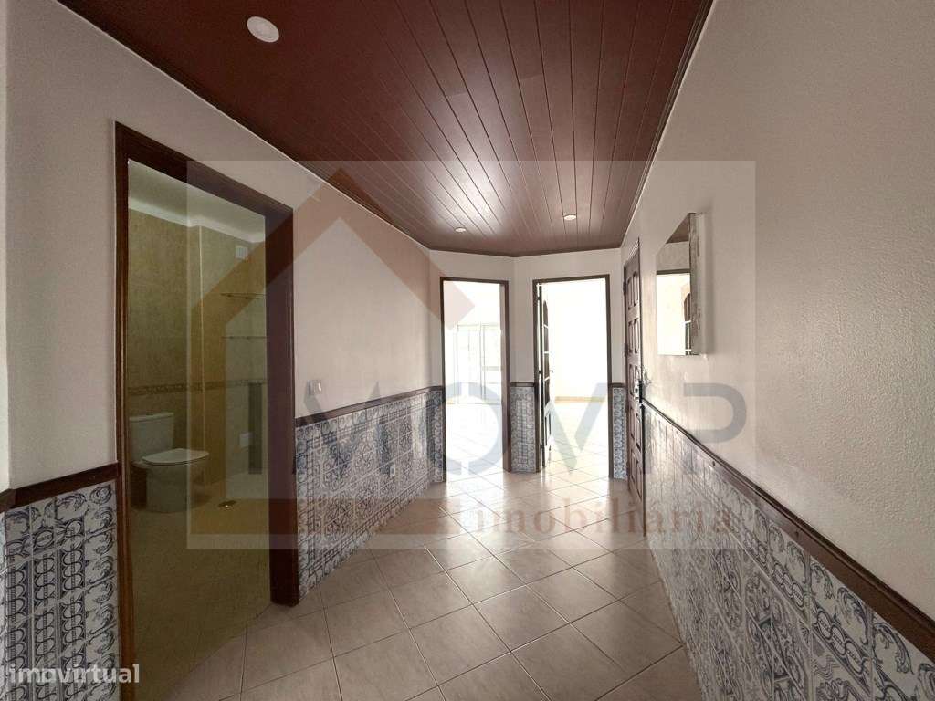 Apartamento T2 Pinhal Novo- zona central-15