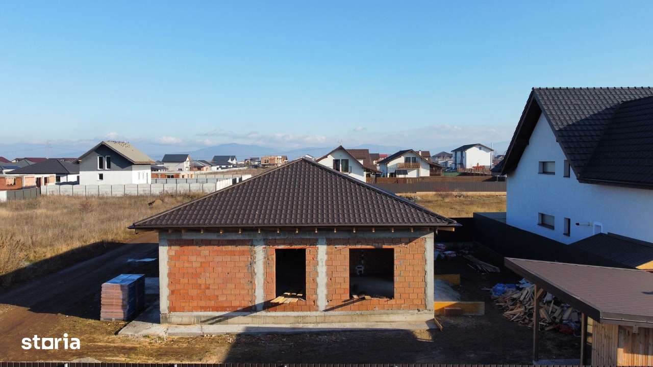 Casă pe parter de vânzare în Cartier Izvor - Imagine principală: 4/7