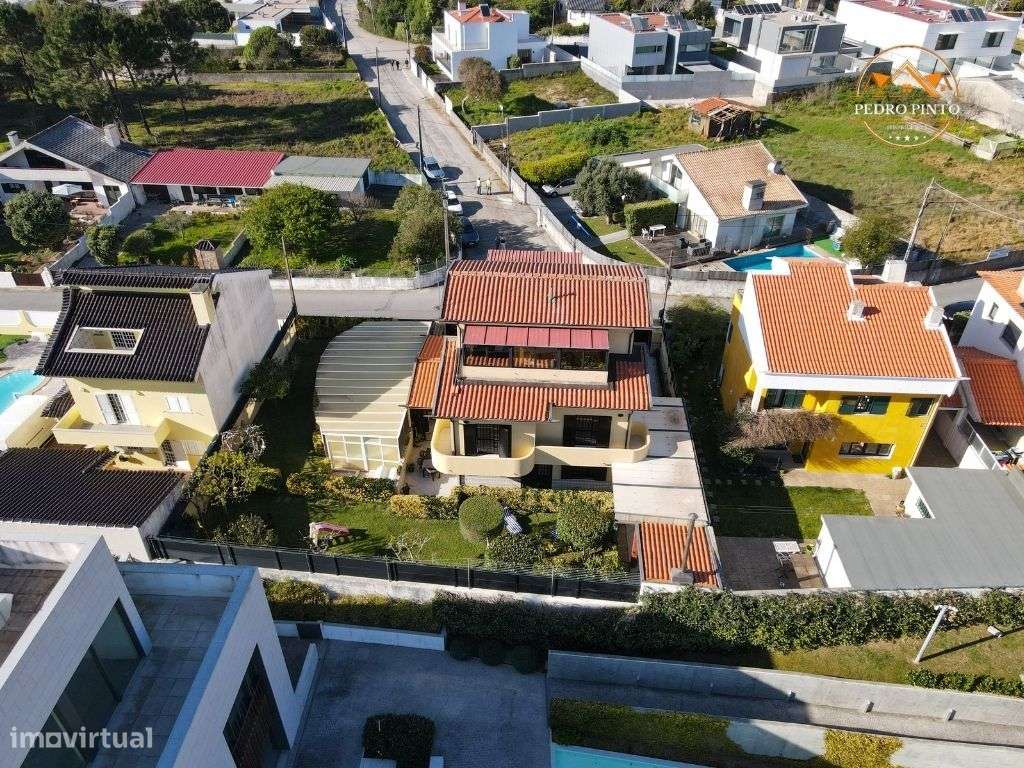 Moradia Independente com Piscina a 250m da Praia – Madalena, Vila Nova-6