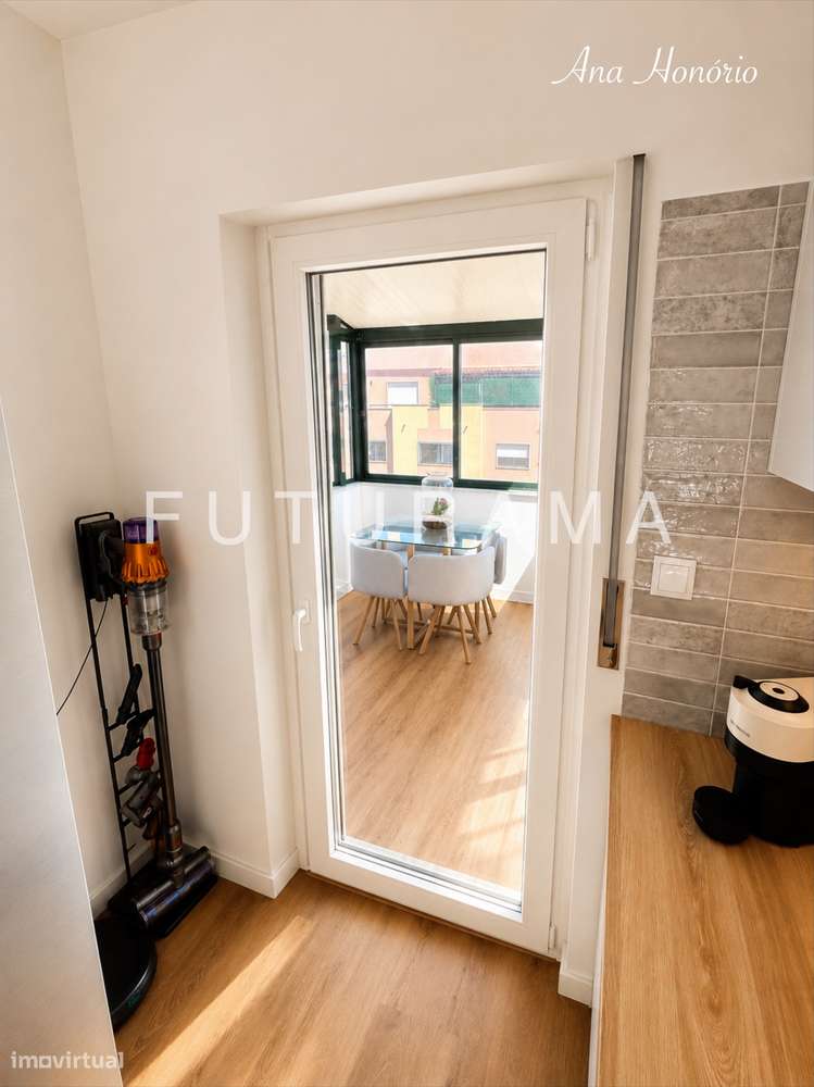 T2 Penthose Rodeada Terraços, Mjuita Luz e Vista de Mar - REMODELADO-14