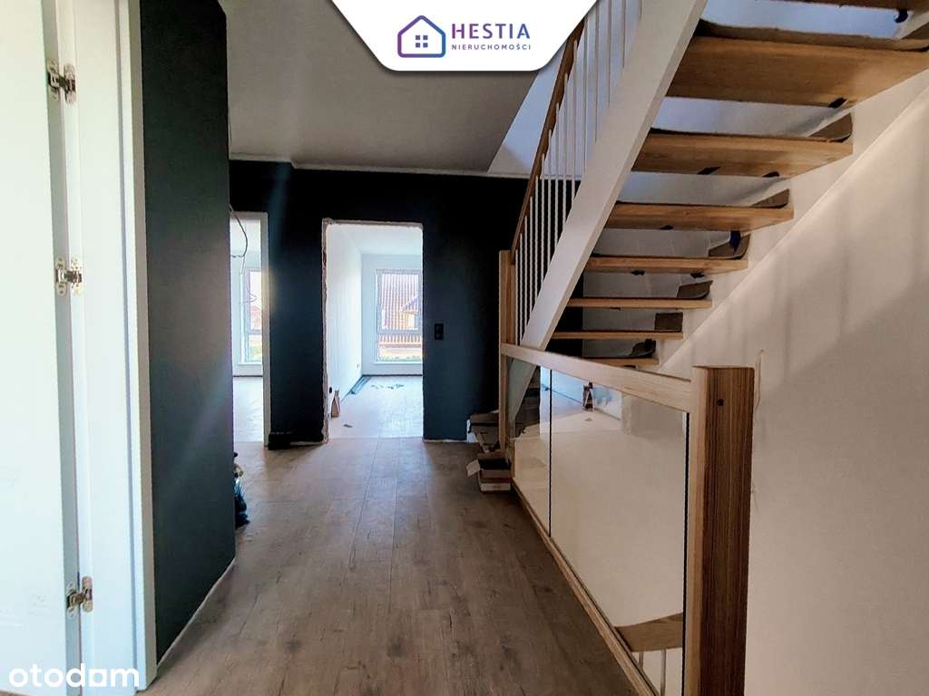 Przestronny dom, idealny dla dużej rodziny! - Pełny obrazek: 3/10