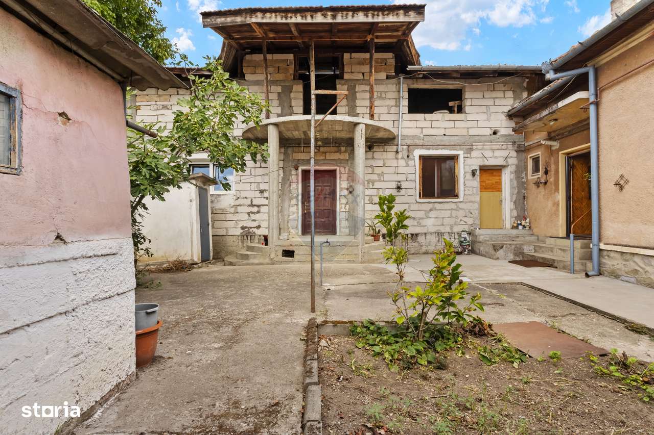 Casă de vanzare in Gradiste - Imagine principală: 2/20