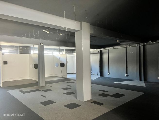 Loja Comercial á Boavista-2