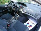 Honda Civic 1.8 Elegance - 23