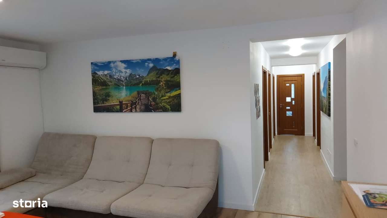 Casa spatioasa cu teren, Sura Mica-9