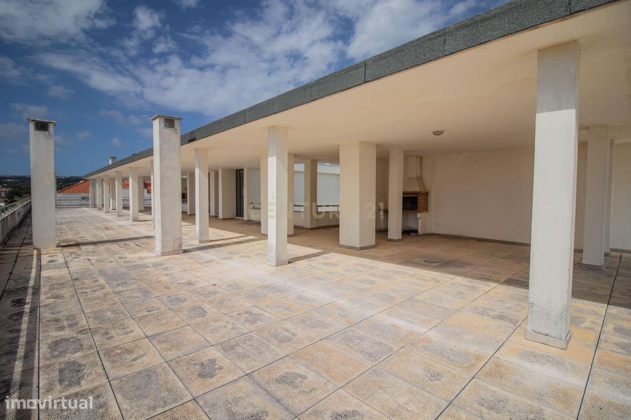 Apartamento T3 com garagem dupla na Estrada de Mira – Figueira da Foz-42