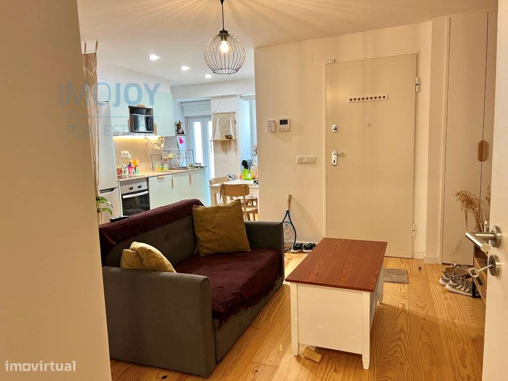 Apartamento T1 com Terraço na Calçada da Graça em Lisboa - Grande imagem: 3/18