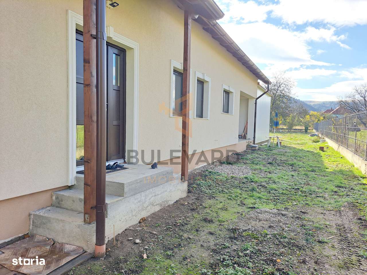 Casa noua + atelier 49 mp + teren 1030 mp!-2