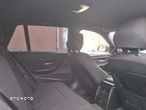 BMW Seria 3 320d Efficient Dynamics - 24