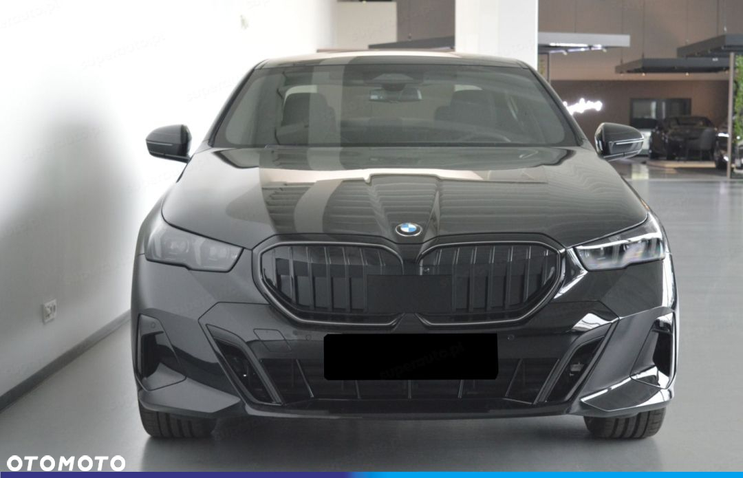 BMW Seria 5 520d xDrive mHEV M Sport - 5