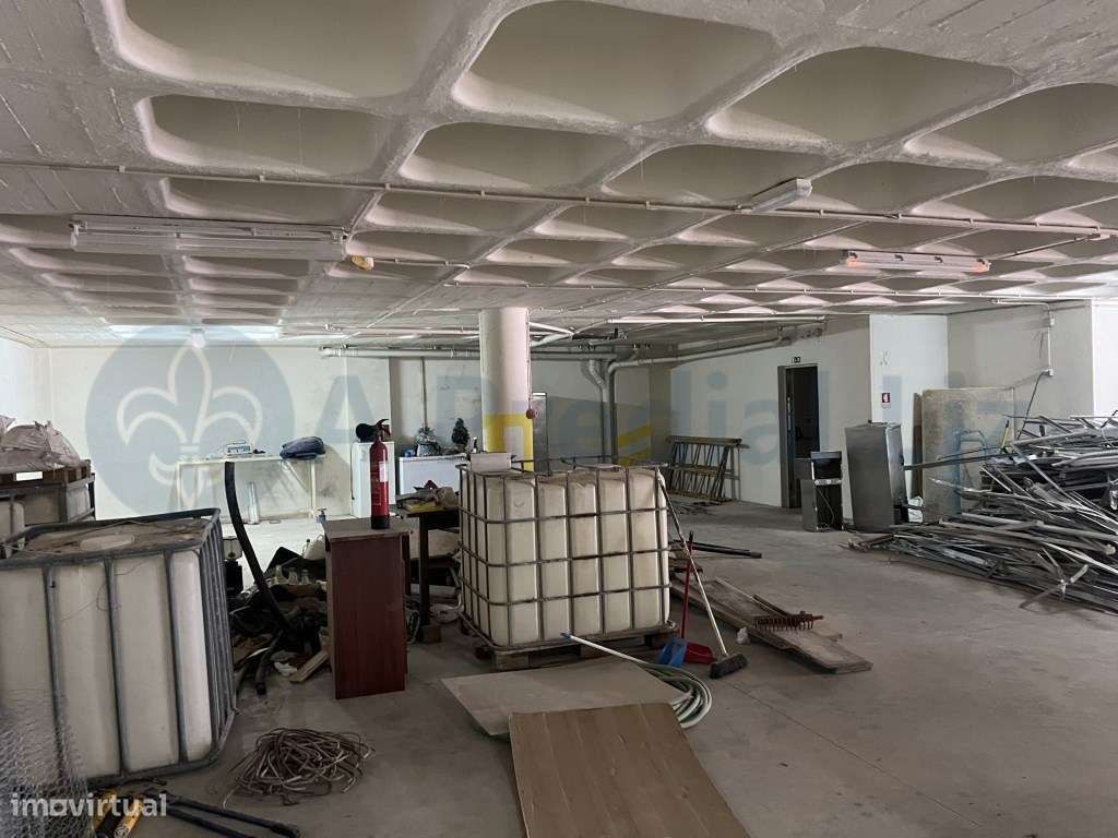 Prédio em propriedade total para atividade comercial-3