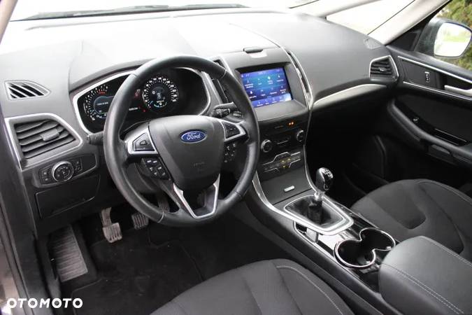 Ford S-Max 1.5 EcoBoost Titanium - 13