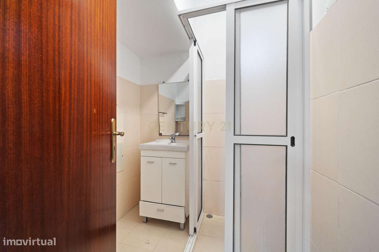 Moradia com Vista para a Montanha - Campanário - Ribeira Brava-14