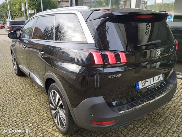 Peugeot 5008 1.2 PureTech Allure - 18