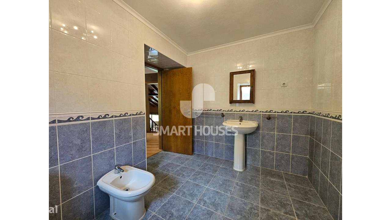 Moradia T3 Caratão c/ terreno junto rio-25