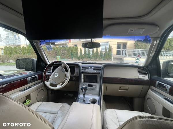 Lincoln Navigator 5.4 4WD Luxury - 9