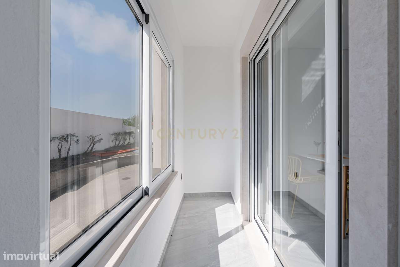 Moradias Condomínio fechado Belas Garden  T2+1 e T3+1-8