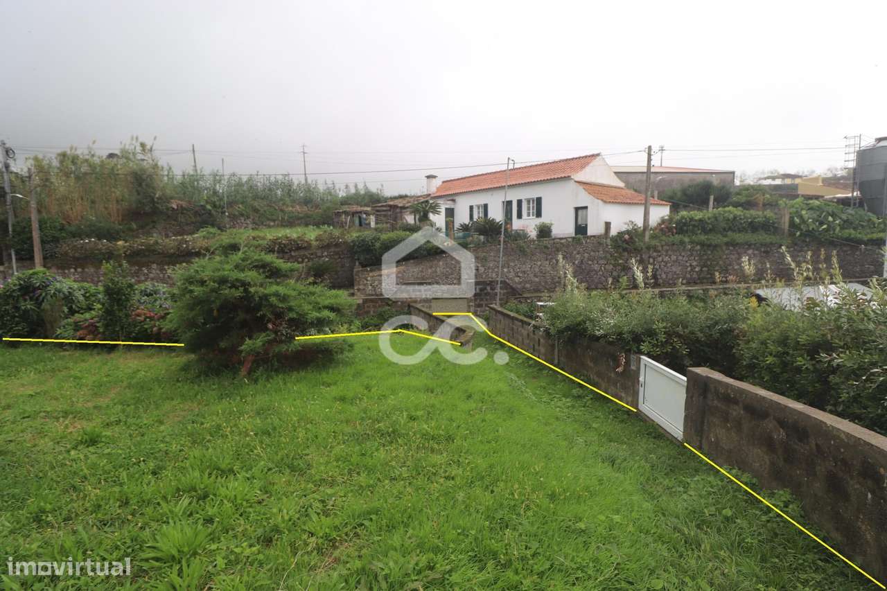 Moradia com 4+2 Quartos - Fenais da Ajuda - Ribeira Grande-29