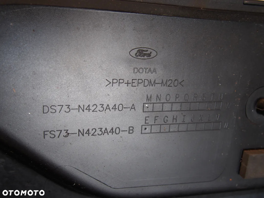 Ford Mondeo mk5 kombi 15r Blenda nakladka klapa tyl tylna 2015 - 3