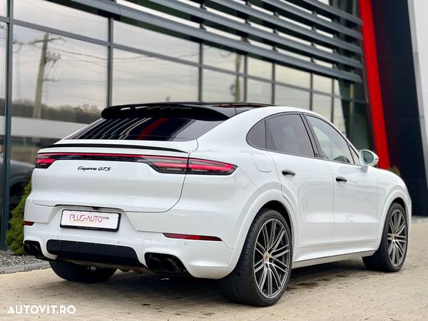 Porsche Cayenne Coupe GTS Tiptronic S - 8