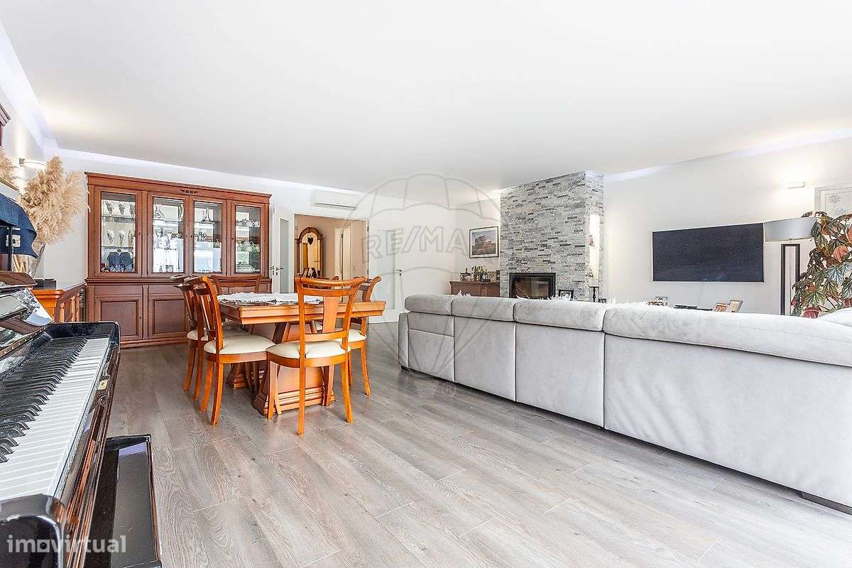 Moradia T4 para venda-7