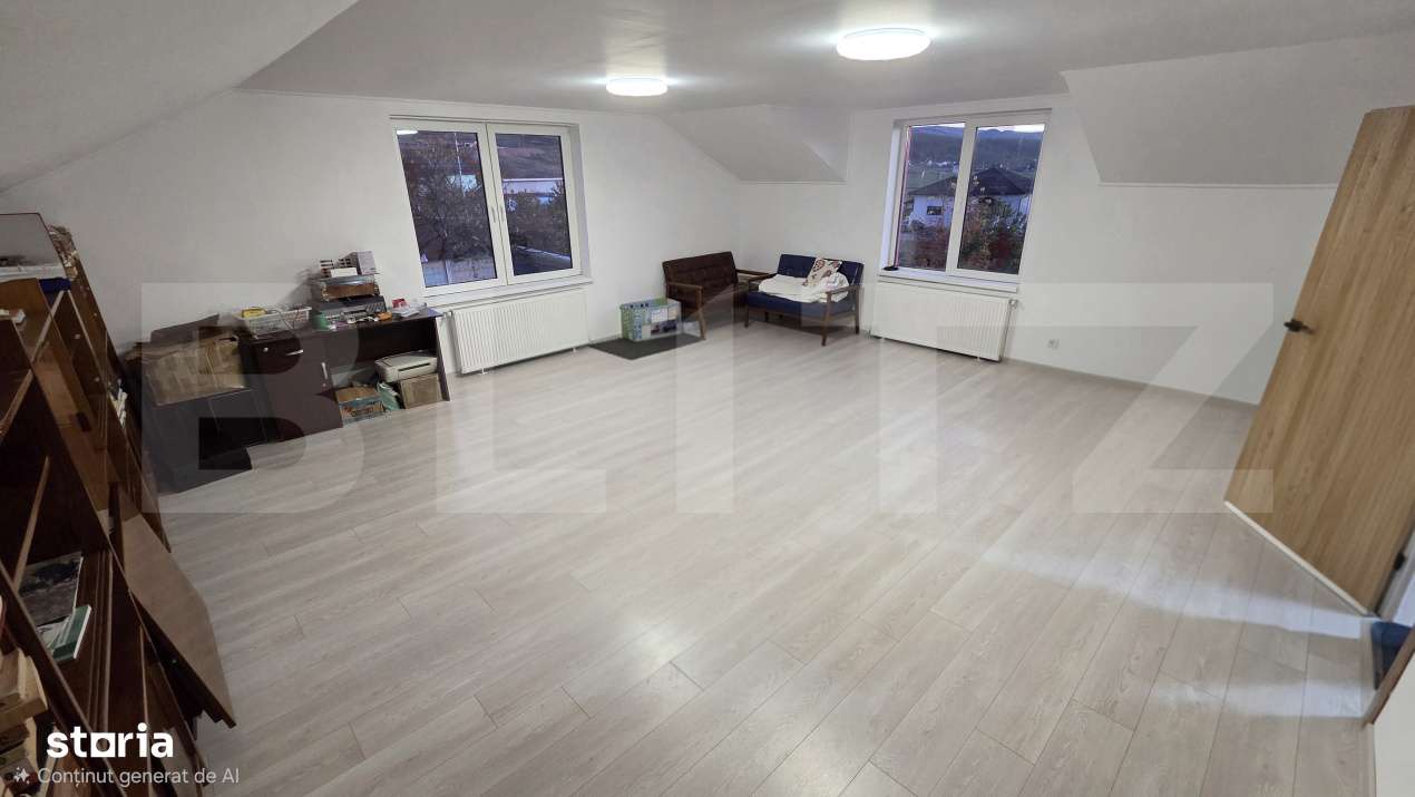 Casa spatioasa cu 6 camere si 3 bai - confort si intimitate - Imagine principală: 4/15