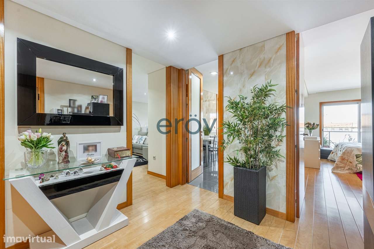 Apartamento T3 C/ 2 Suites em Gondomar - Grande imagem: 3/36