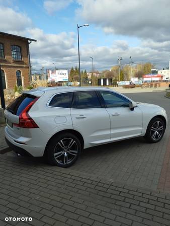 Volvo XC 60 T6 AWD Geartronic Momentum Pro - 11