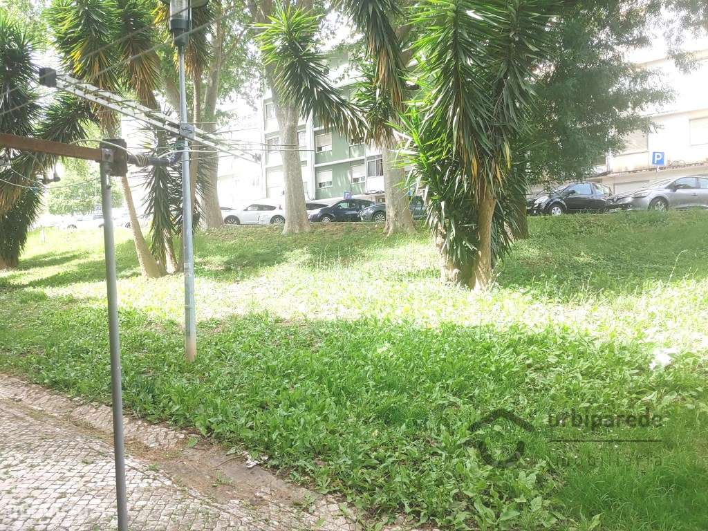 Apartamento T2 em Benfica perto do Colombo.-25