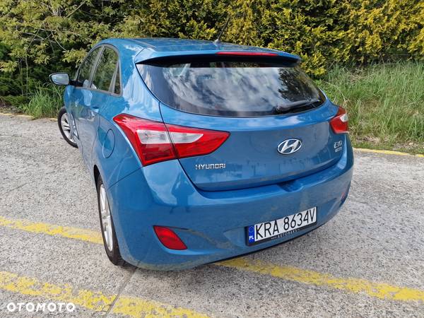 Hyundai I30 1.6 CRDi Comfort EU5 - 21