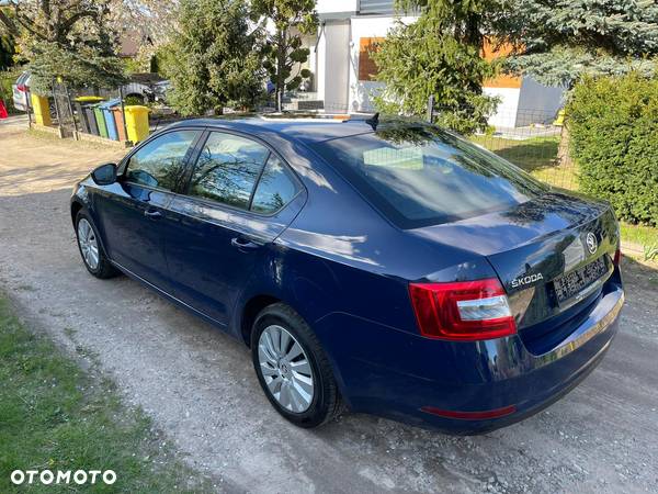 Skoda Octavia - 4