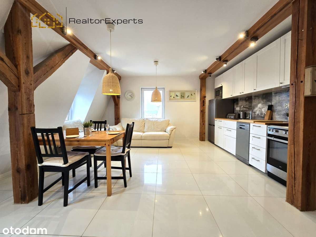 Przestronne, dwupoziomowe mieszkanie w centrum. - Pełny obrazek: 2/18