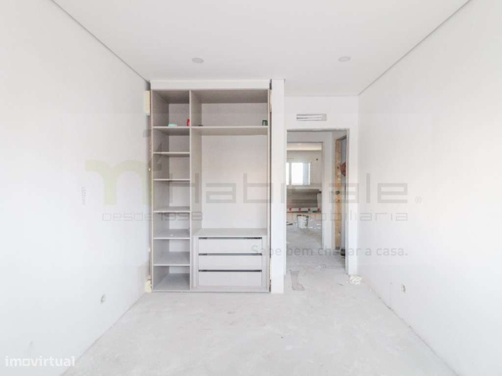 Apartamento T3 com parqueamento | Paradela, Santo António dos Caval...-8