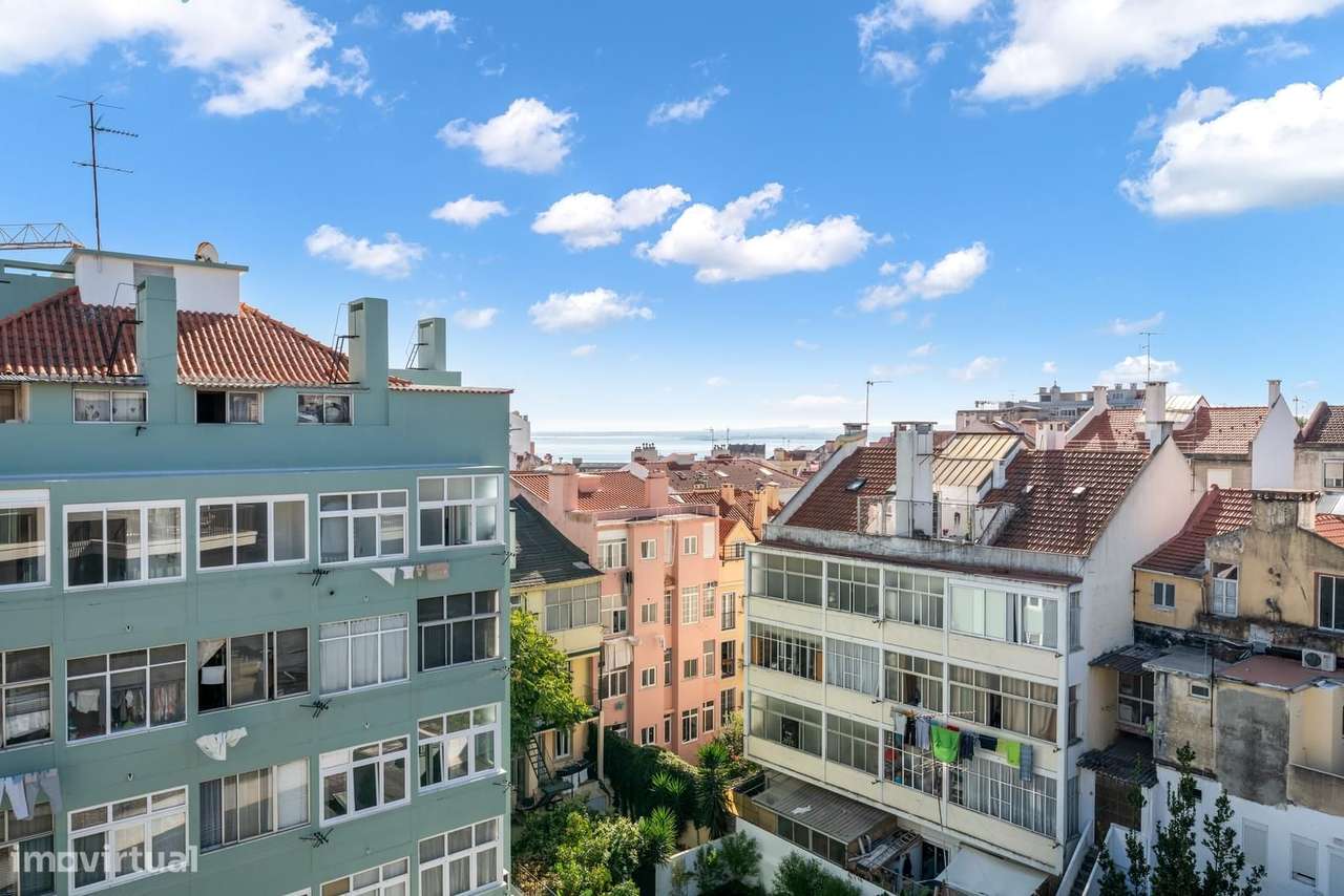 Apartamento T3 com piscina, Lisboa-20