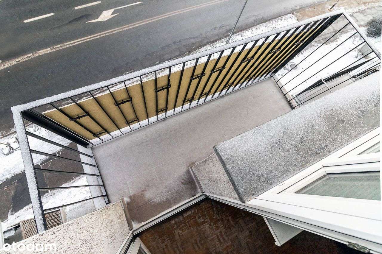 2 pok z balkonem w świetnej lokalizacji przy tramw-4