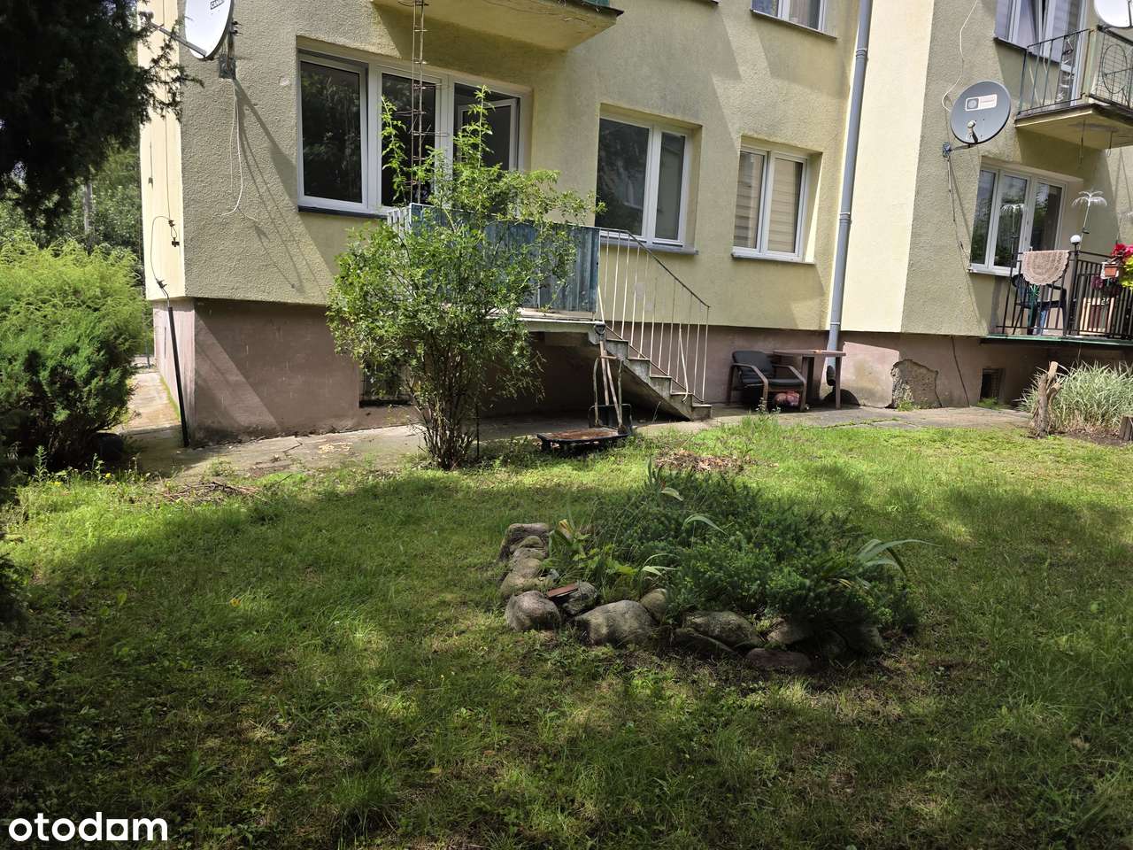 Mieszkanie / 3 pokoje  / parter / taras + ogródek-16
