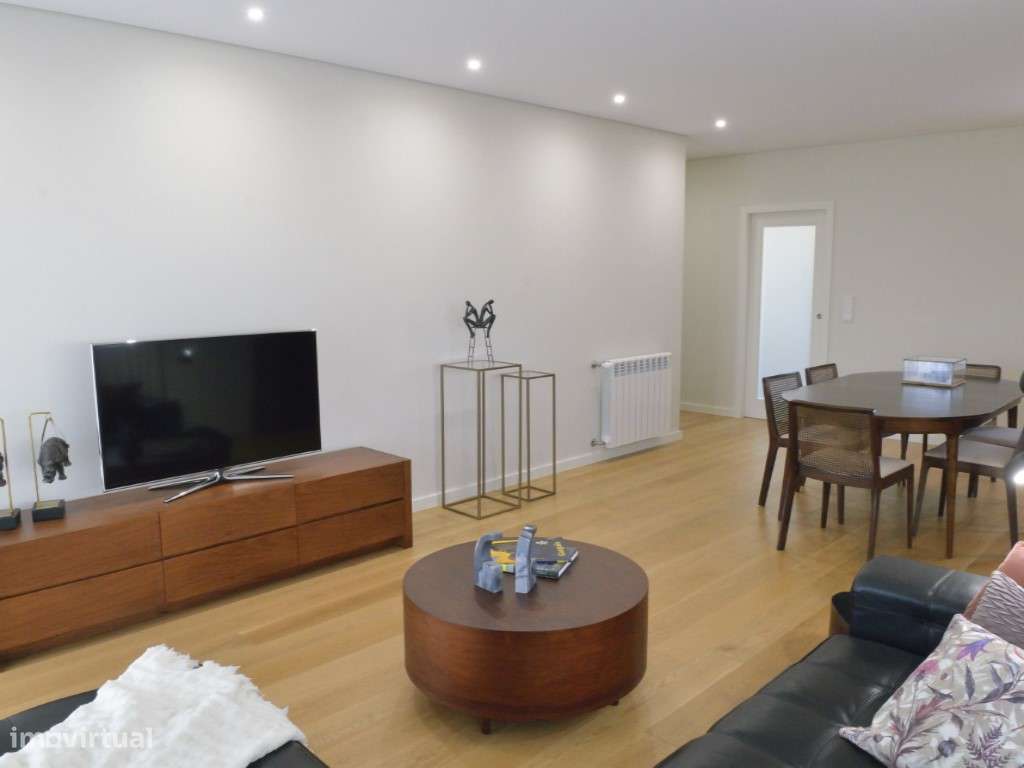 Edifício Portas do Sol - T3-7