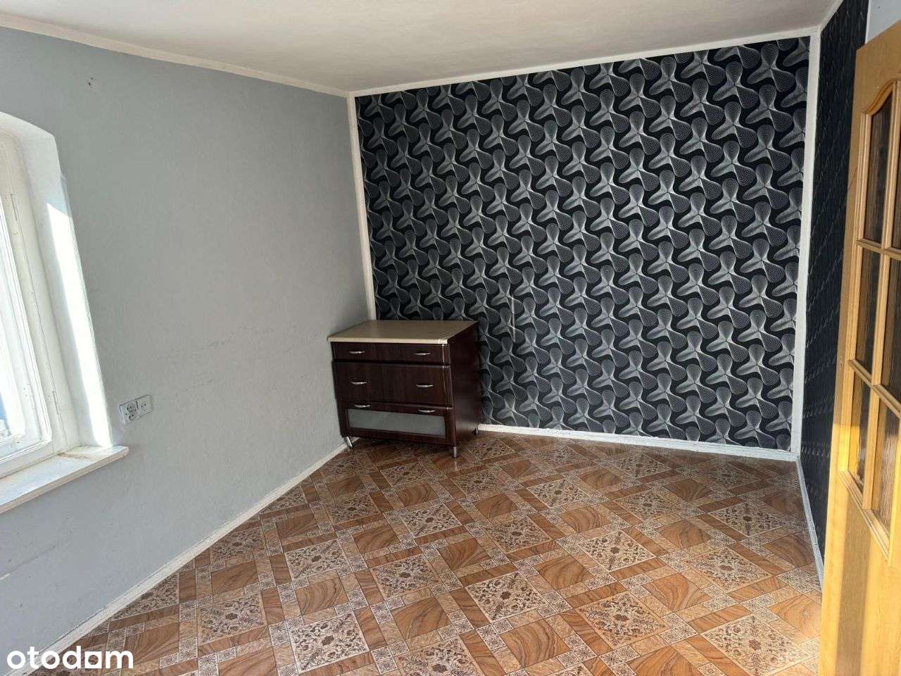 Sprzedam mieszkanie w Nowej Rudzie-1