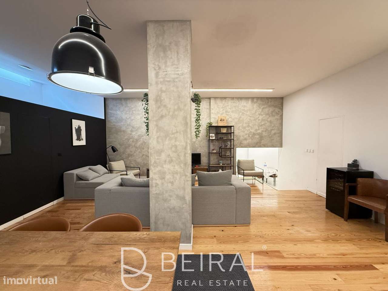 Espaço comercial espaçoso e luminoso no centro de Lisboa-41