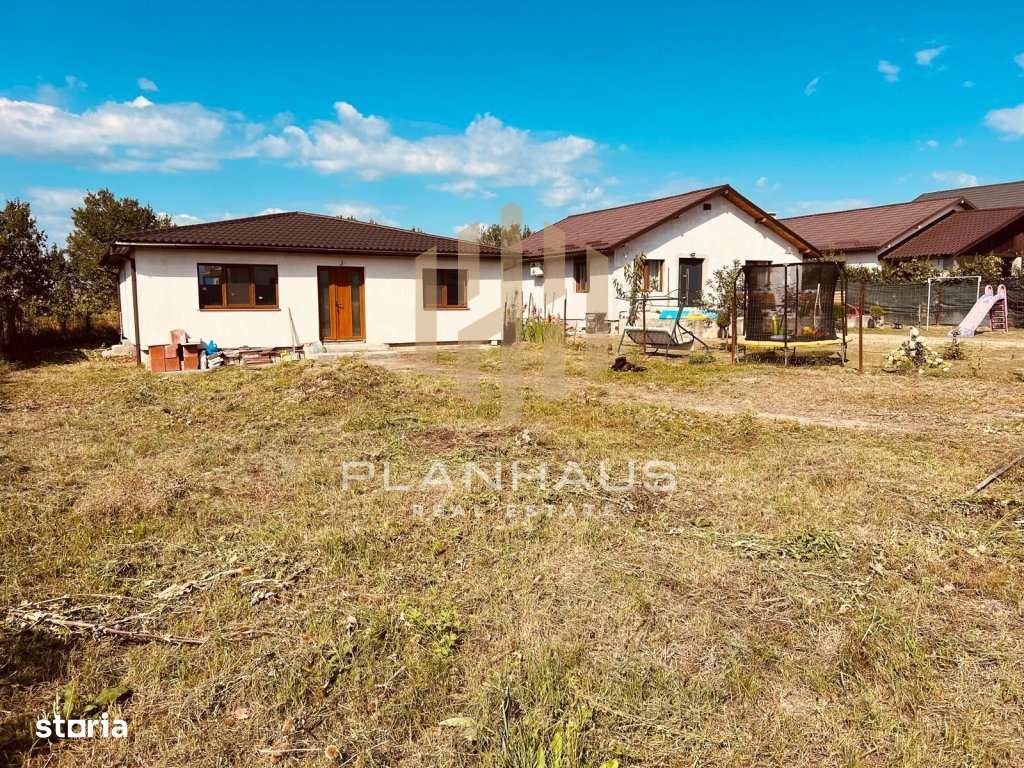 Casă in Mocira pe parter ,semifinisata ,493 mp teren - Imagine principală: 3/13