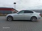 BMW Seria 3 325i - 4