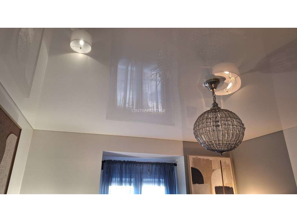 Apartamento T2 Totalmente Remodelado - Portela de Sintra-17