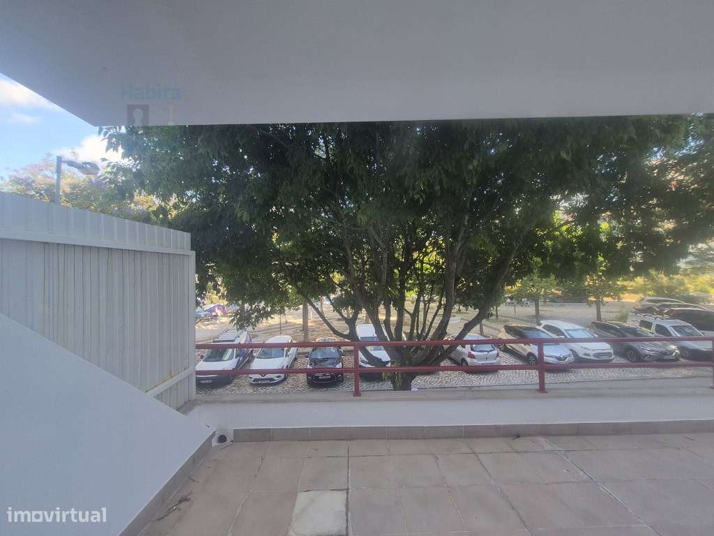 Escritório Duplex no Centro do Laranjeiro com Terraço-6