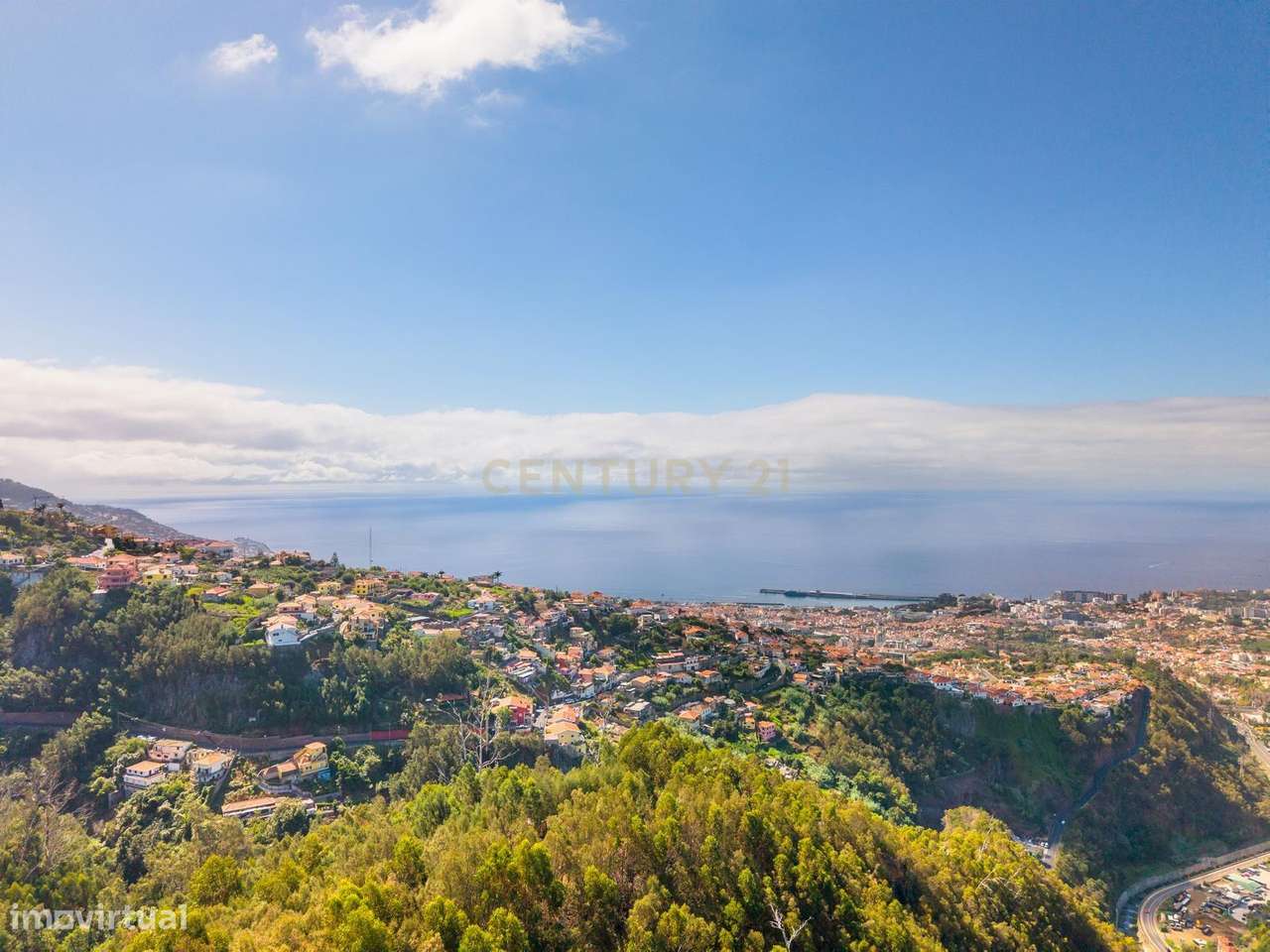 Oportunidade Única - Casa T2 - Renovada -  Funchal - Ilha da Madeira-26