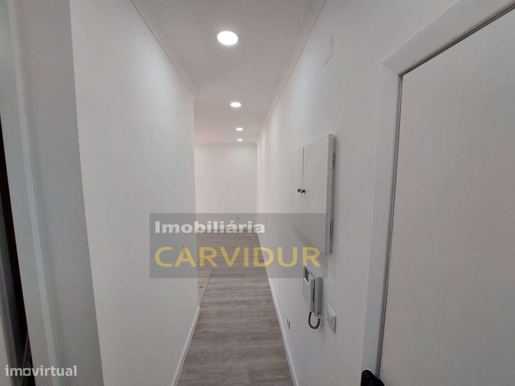 Baixa da Banheira Remodelação total R/C com quintal e anexo-8