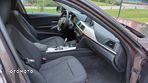 BMW Seria 3 316d Touring - 22