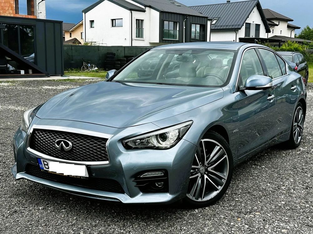 Infiniti Q50 2016